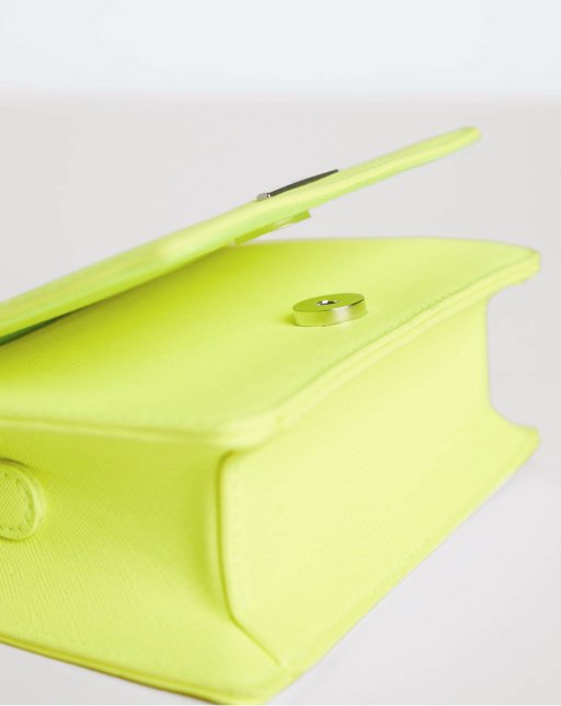 Handbag with chain strap - Imagen 3